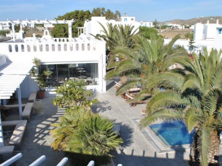 Domna Hotel