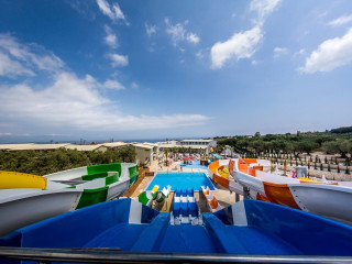 Caretta Paradise and Waterpark (Tragaki)