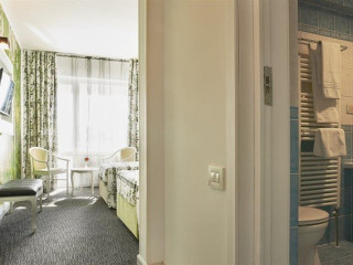 . Continental Forum Oradea