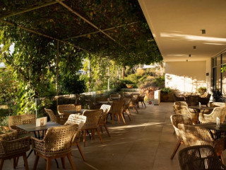 Mediterranee Hotel Lassi 4*