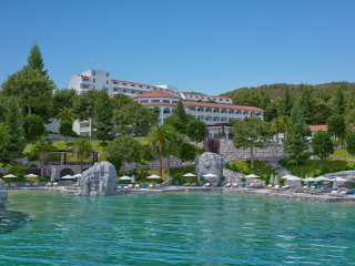 UTOPIA BEACH CLUB