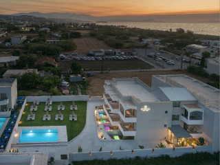 Pinelopi Hotel-Apartments