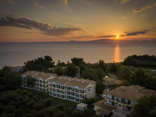 Lesse Hotel