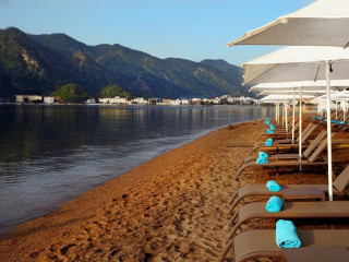 ORKA LOTUS BEACH