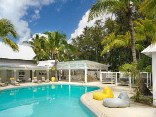 Tropical Attitude (Adults only)