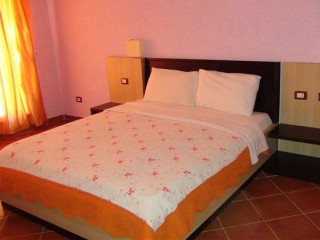 Dependance Ibiza (Durres)