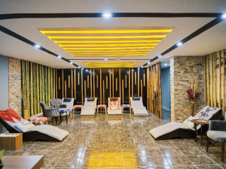 CLOVER MAGIC PARK SIDE.