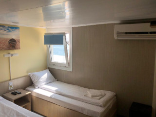 Hotel Plutitor CASA PESCARILOR