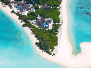 Hideaway Beach Resort Spa Maldives