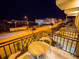 Class Hotel (Ksamil)