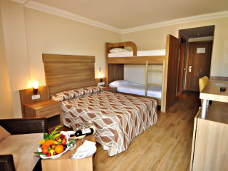 CLUB SIDE COAST HOTEL.