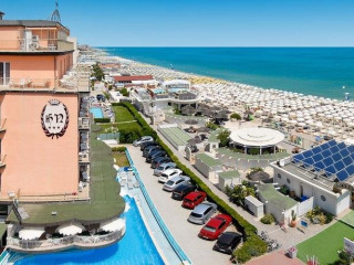 HOTEL NEGRESCO 