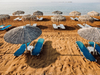 Vila Akis (Plaja Xi)