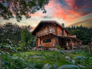 . Cabana CALINET (integral) casute tip camping