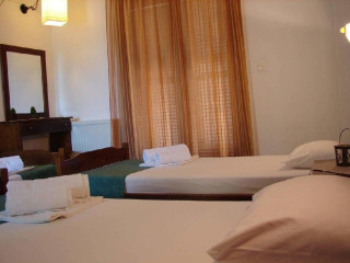 Alexandra Hotel (Nea Roda - Athos)