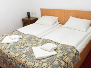 HOSTEL MOUNTAIN BREEZE.