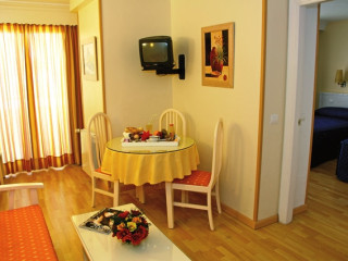 Hotel Apartamento Princesa Playa (Marbella)