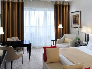 Grosvenor House West Marina Beach