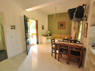 ELENA APARTMENTS (Acharavi) (C)