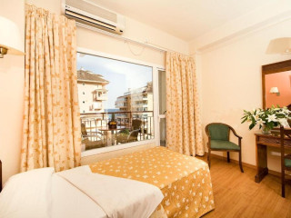 Monarque Cendrillon (Fuengirola)