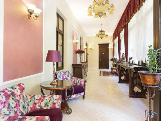 HOTEL REGAL 1880