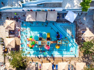 Complex Phoenicia Blue View Panoramic