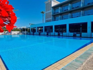 Sveltos Hotel