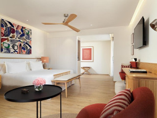 H10 CROMA MALAGA 