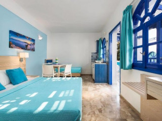 Samsons Village (Perissa - Santorini)