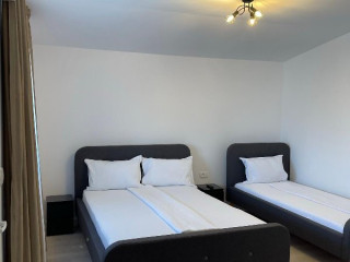 CAMERE DE INCHIRIAT PARADOX H