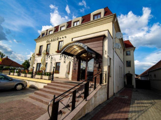 Hotel Clasic