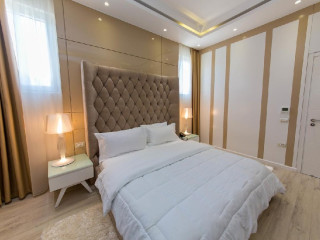 Demi Hotel (Sarande)