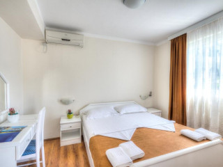 Hotel Xanadu (Herceg Novi)