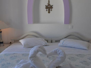 Melina Hotel (Fira Santorini)