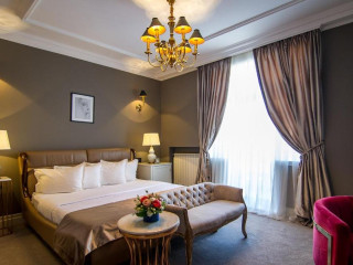 Hotel Lido by Phoenicia