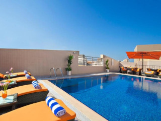 Landmark Grand Hotel 