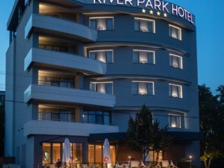 Hotel River Park