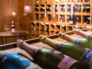 SEASENSE BOUTIQUE (Adults only)