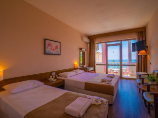BIENO CLUB HOTEL SVS.