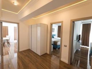 RIAD EL BORJ