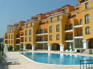Serena Residence Holiday Village