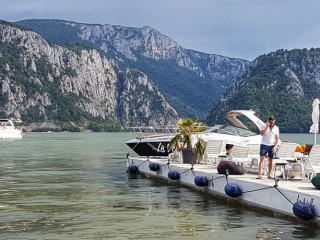 VELLA  ARENA RESORT AND SPA CM