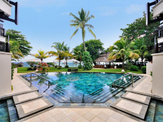 Le Cardinal Exclusive Resort 