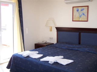 Atlantica Caldera Bay (C)