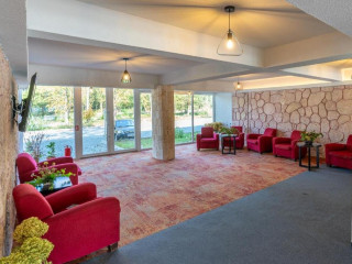 Mera Holiday Resort (Anca-Irina)