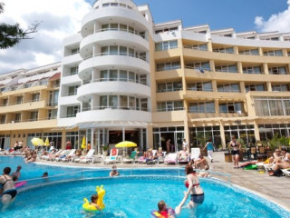 SUN PALACE CLUB HOTEL	