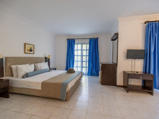 Ladonia Hotels Zemda