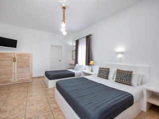 Alizea Villas Suites (Fira Santorini) 