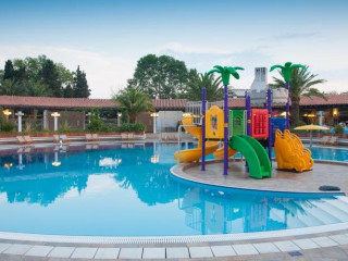 Slovenska Plaza 3*(Budva)