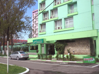 HOTEL NATIONAL
